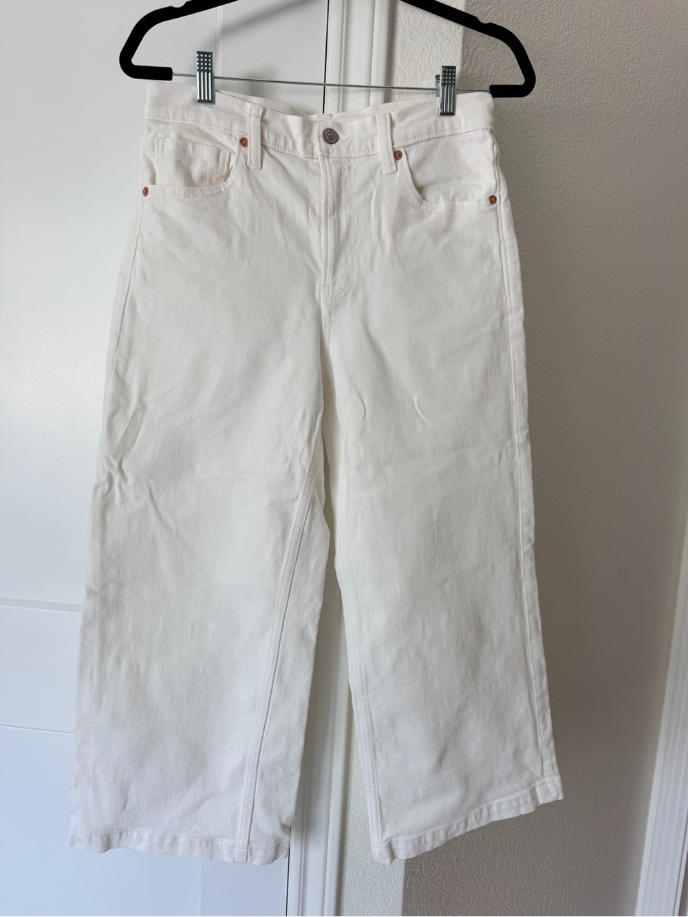 GAP White Wide-Leg Jeans